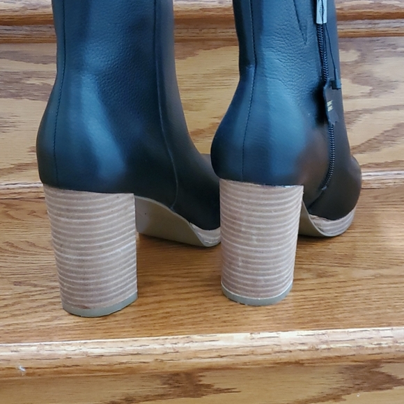 American Rag Black Boots - Picture 4 of 5